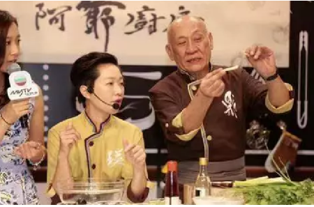 首站江门！香港厨神“鼎爷”美食节目《鼎级厨房》登陆湾区